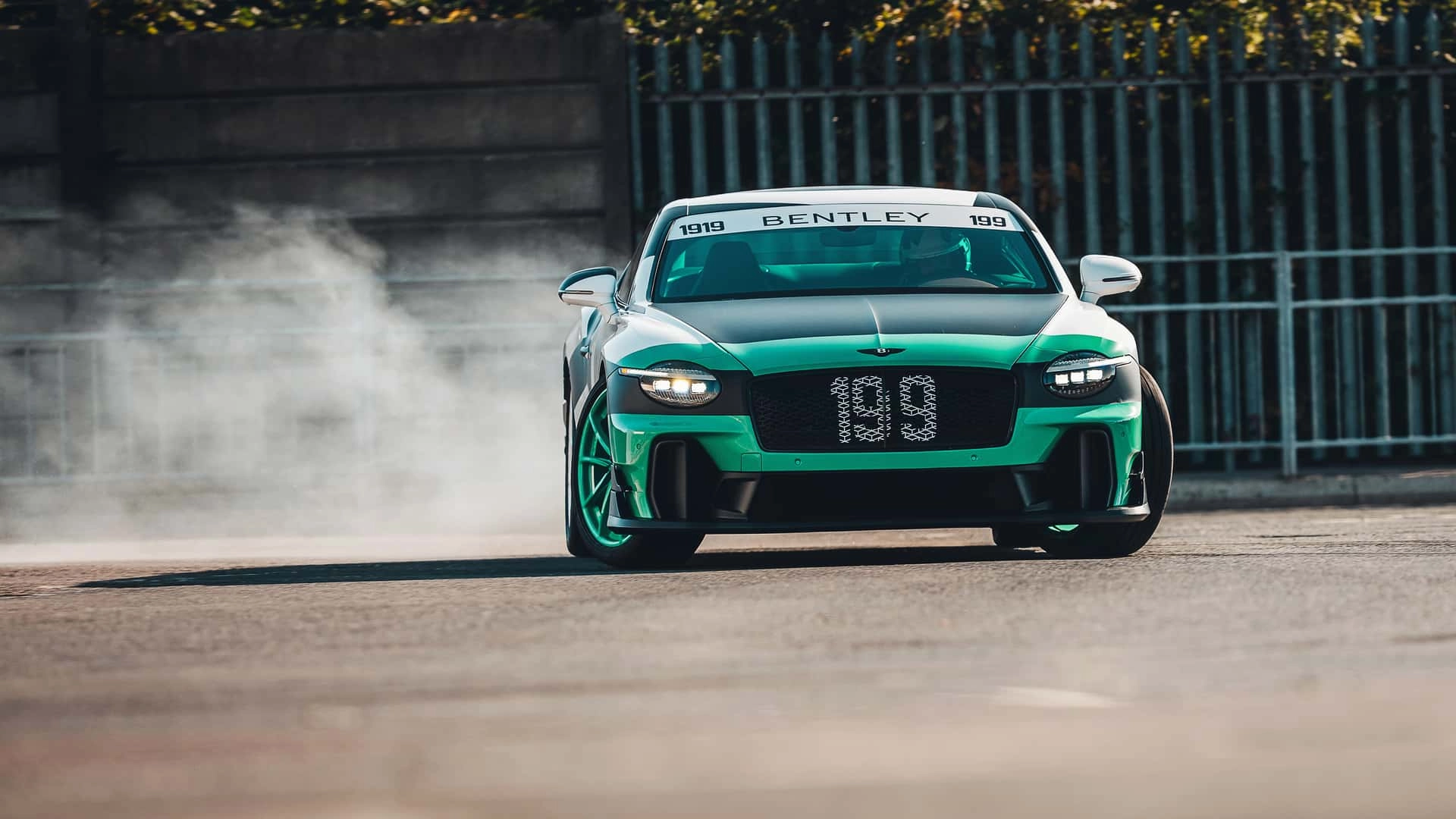 Bentley supersports e travis pastrana (1)